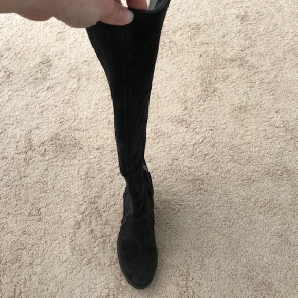 Vince Camuto Over the Knee boots SIZE 6 1/2 - Picture 2 of 5